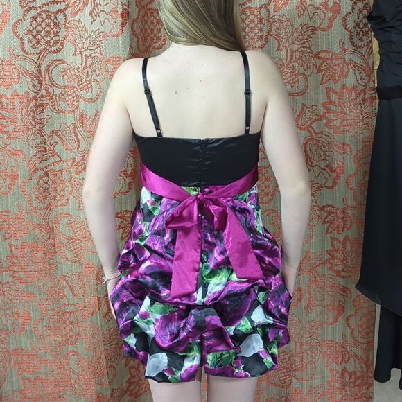 Iz byer, women/junior dresses, size 1 & 7, floral formal bubble spaghetti straps - Picture 5 of 11